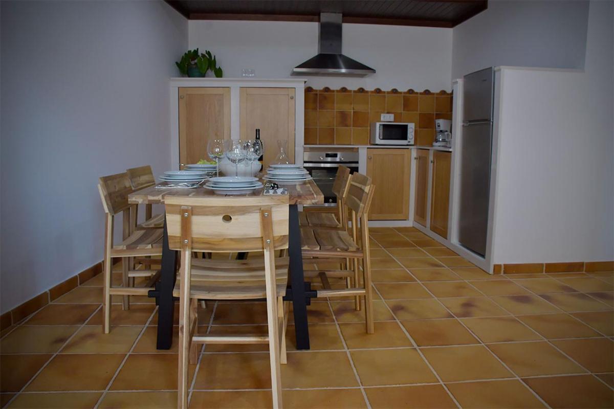 Pincheiro Apartamentos Turisticos Pobra Do Caraminal Room photo